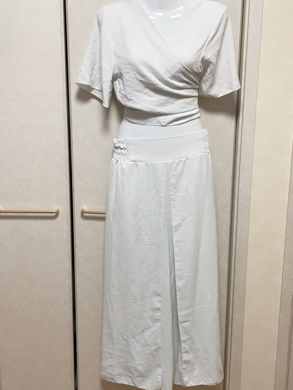 White Wrap-Style Maxi Skirt - Women's Summer set